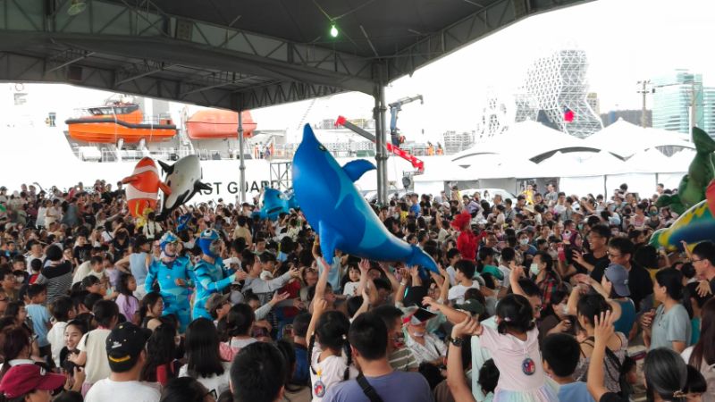 5.6萬人次擠爆港區！2026國家海洋日活動成功打造海洋盛夏嘉年華  紙風車劇團壓軸演出 驚豔全場再掀活動高潮